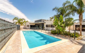 Beautiful home in Molina de Segura with WiFi, Private swimming pool and 5 Bedrooms